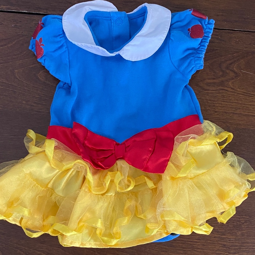 Disney Baby Snow White onesie